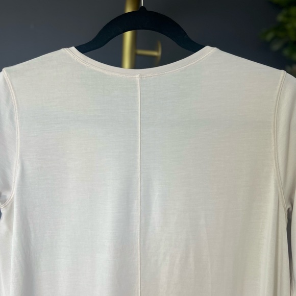 Lululemon - Picture 14 of 15